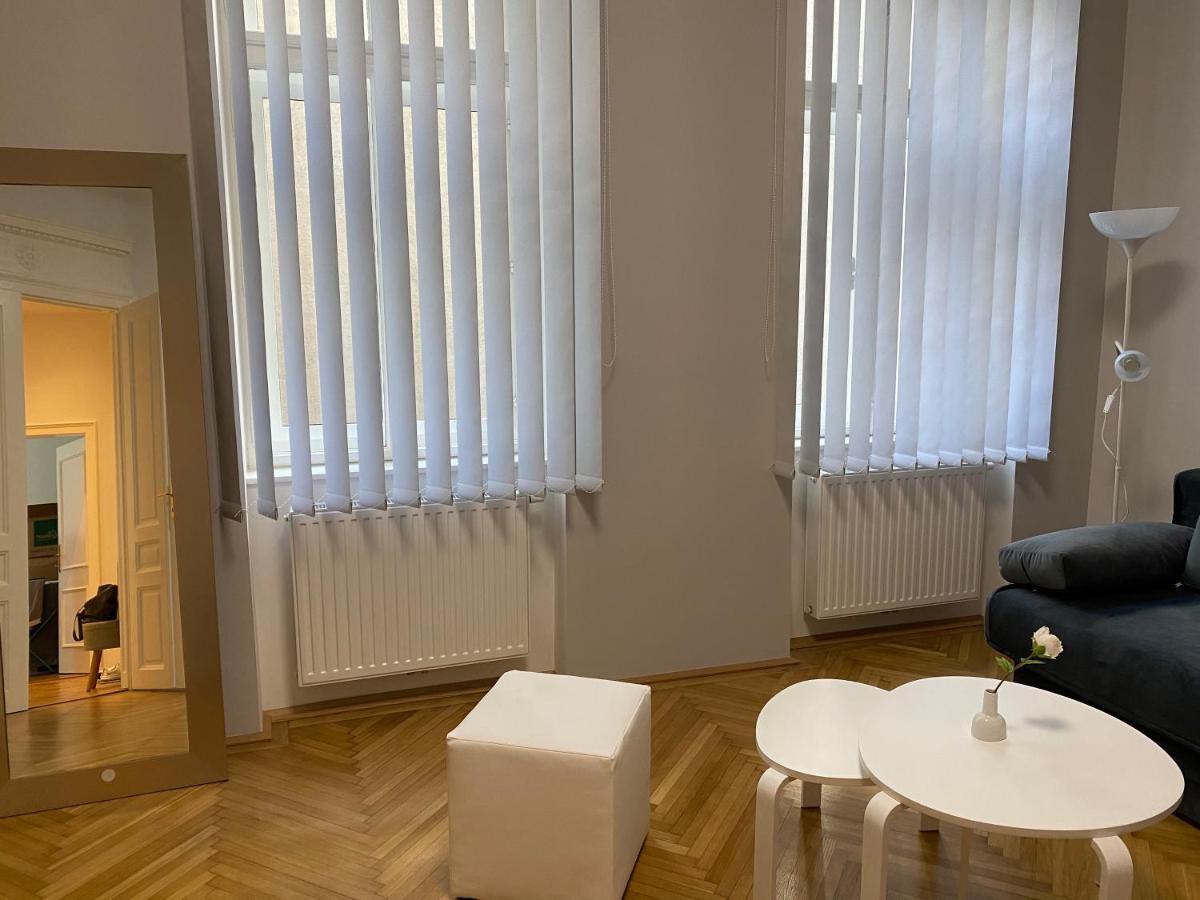 Mq Appartement Vienna Esterno foto