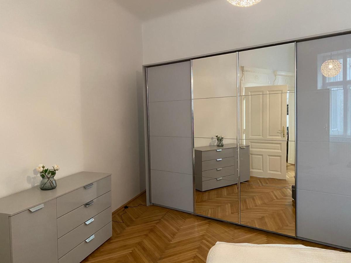 Mq Appartement Vienna Esterno foto